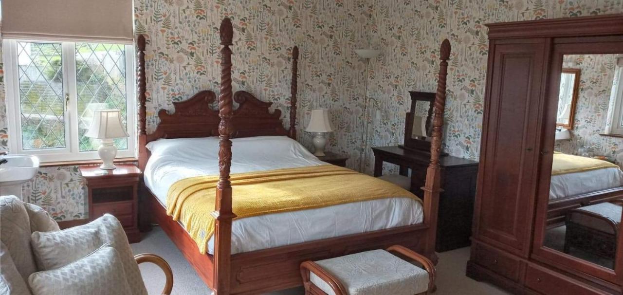 Bed and Breakfast Wychwood House Penally Pokój zdjęcie